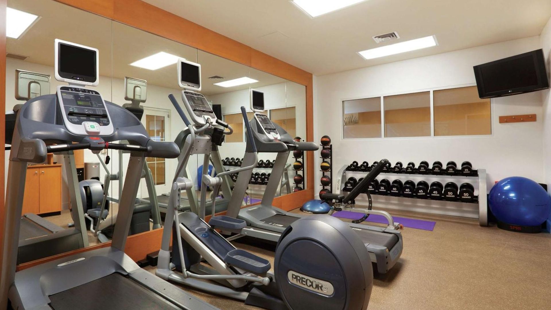 Hilton Garden 4*