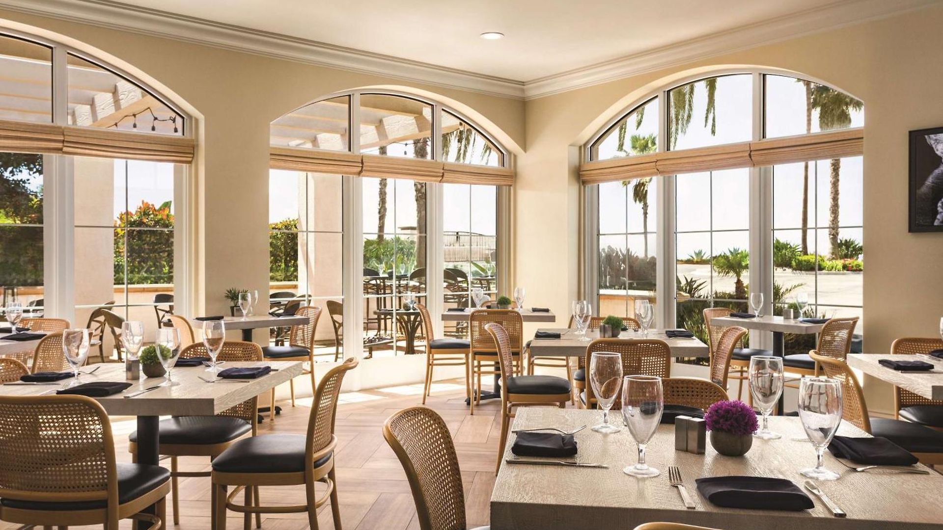 Hilton Garden 4*
