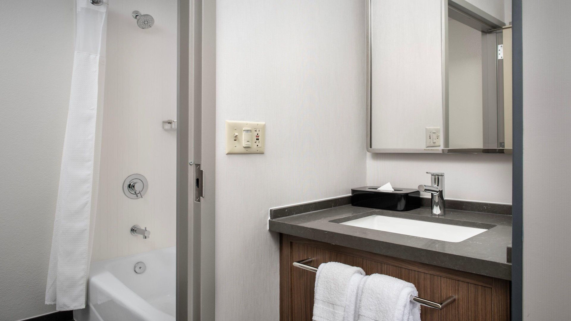 Hotel Courtyard By Marriott San Diego 3*