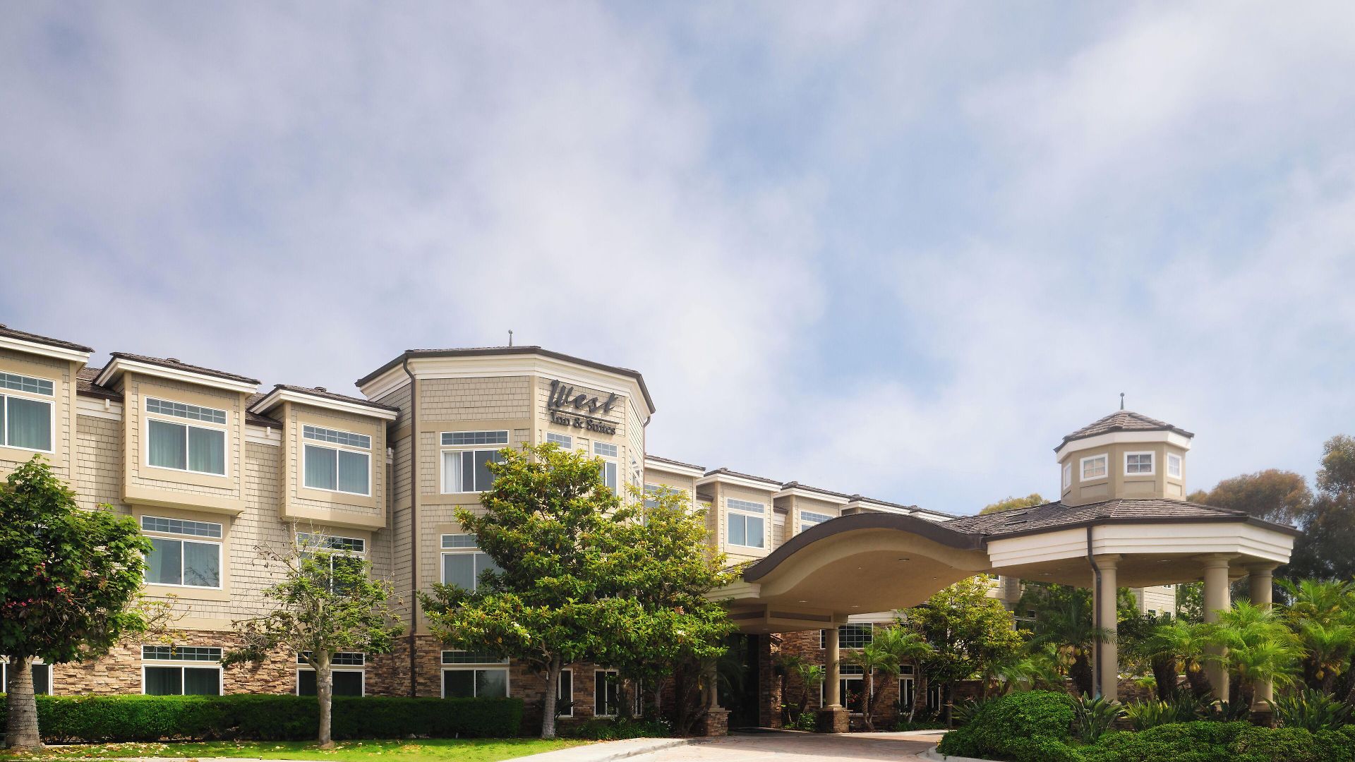 West & Hotel 3*