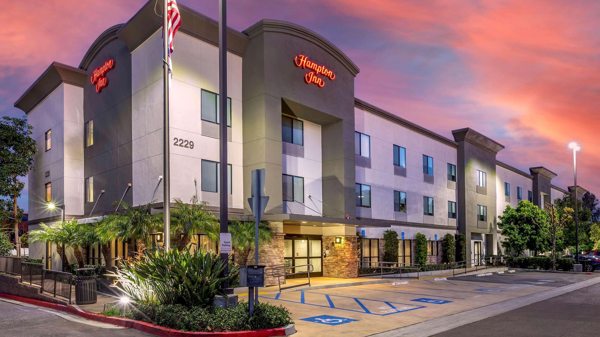 Hampton North San Diego County 3*