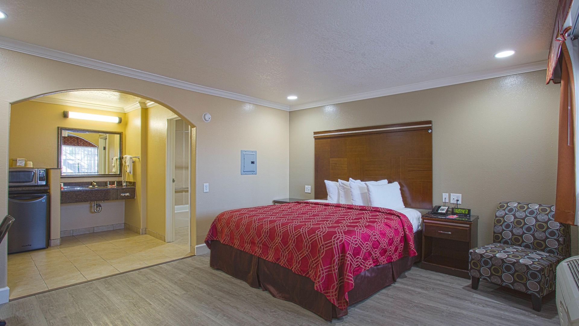 6 Carlsbad, Ca- North Hotel 3*