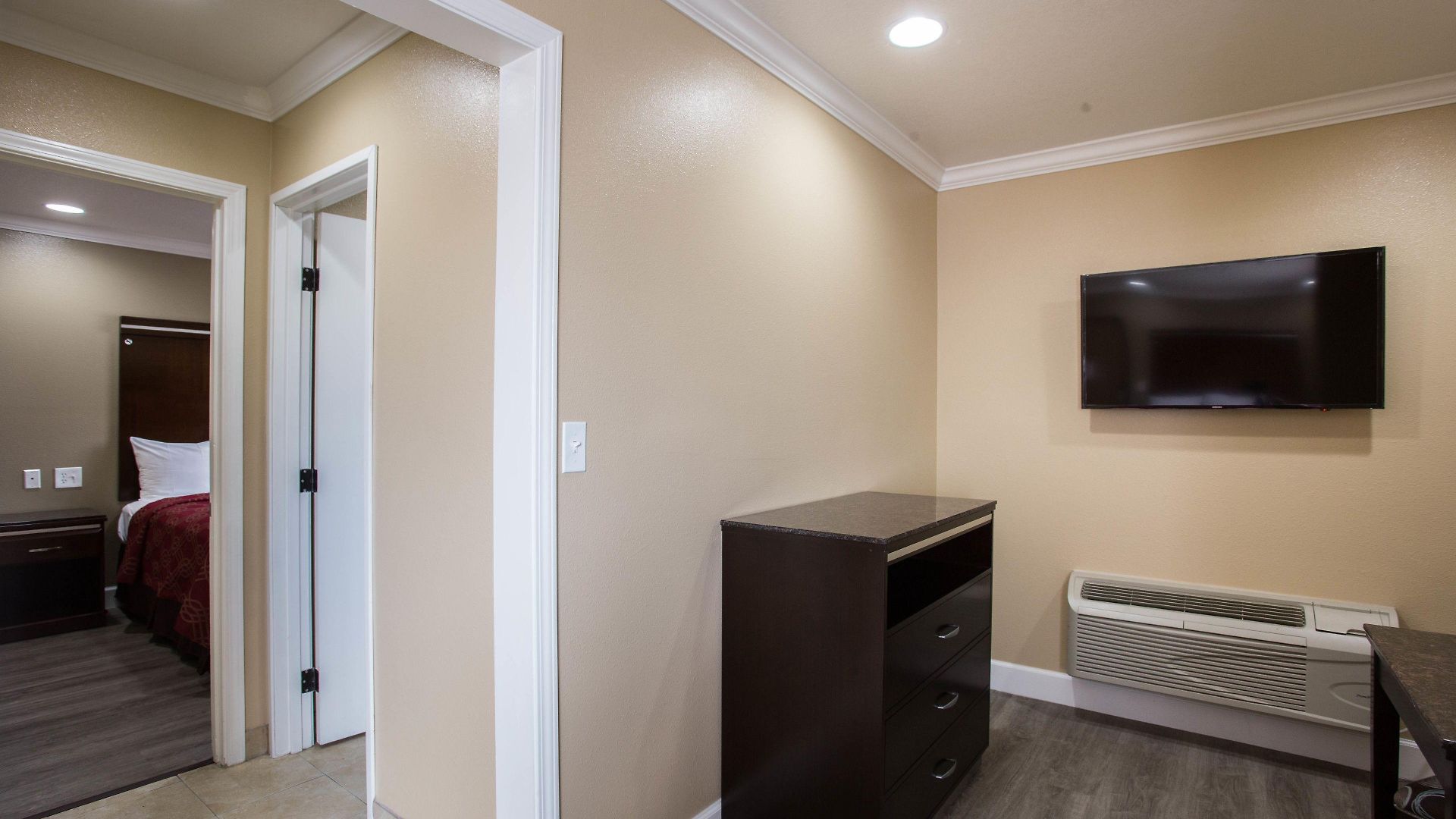 6 Carlsbad, Ca- North 3*