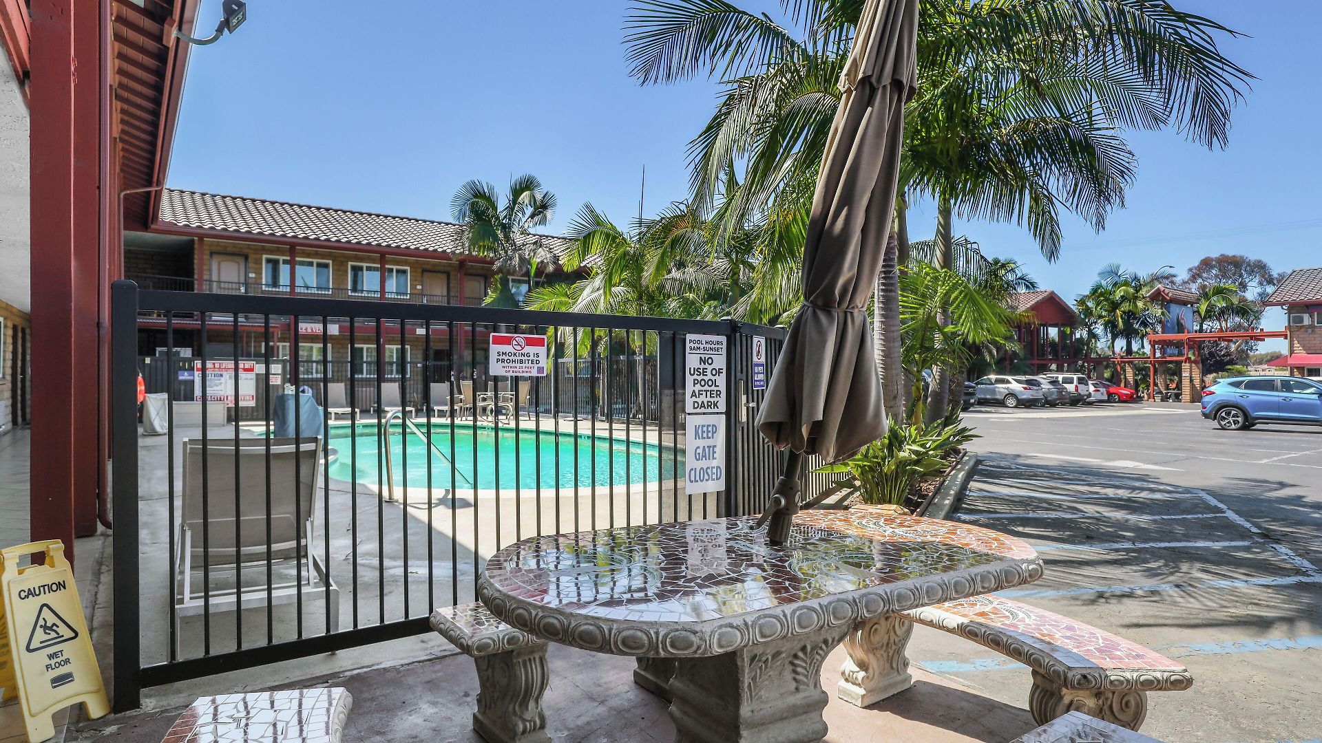 Hotel 6 Carlsbad, Ca- North
