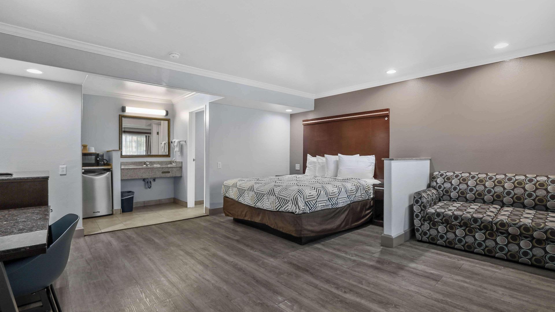 6 Carlsbad, Ca- North Carlsbad