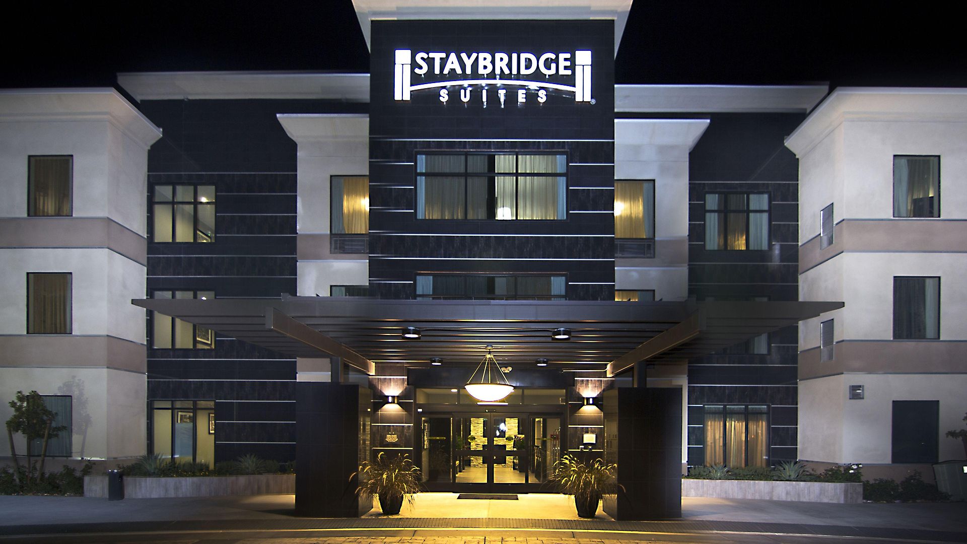Staybridge Carlsbad/san Diego By Ihg Hotel 3*