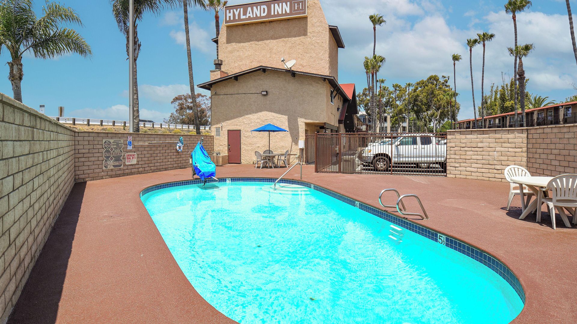 Hyland Near Legoland 2*