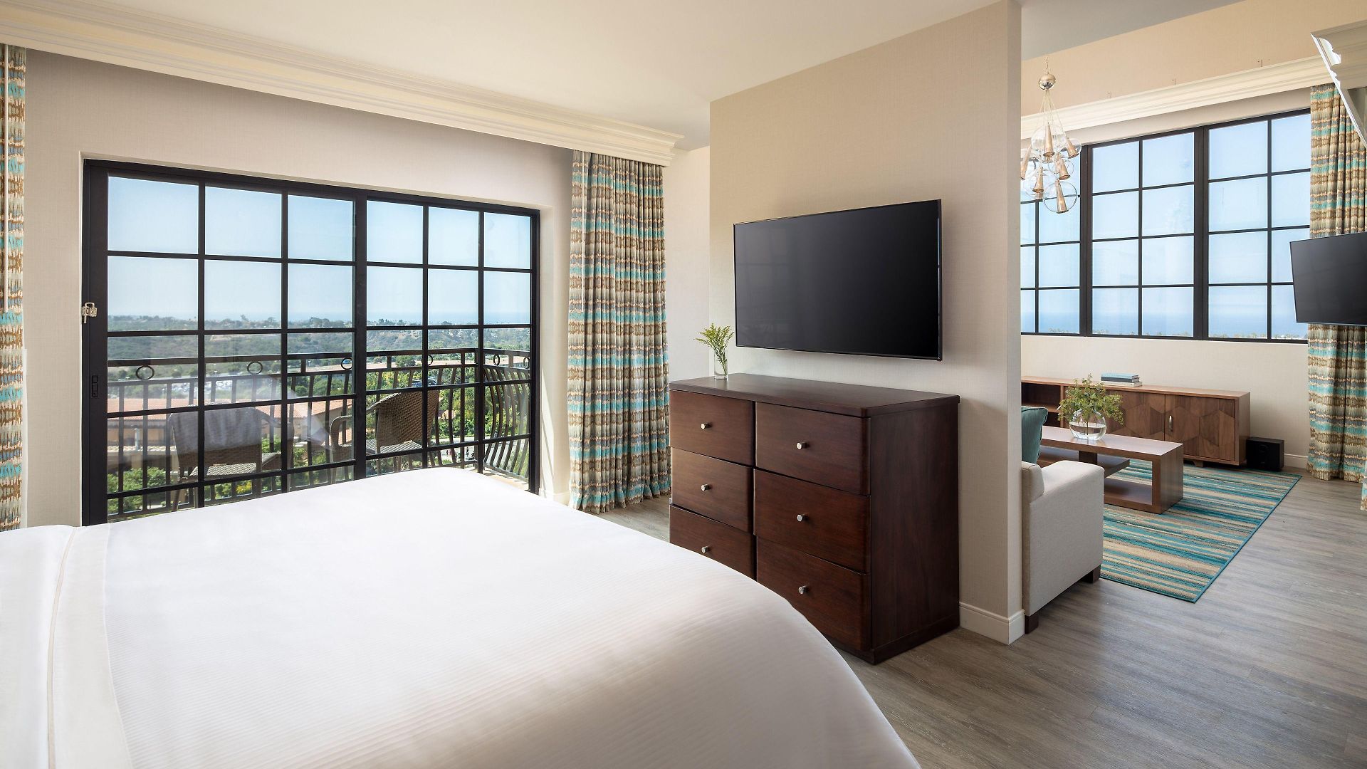 Hotel The Westin & 4*