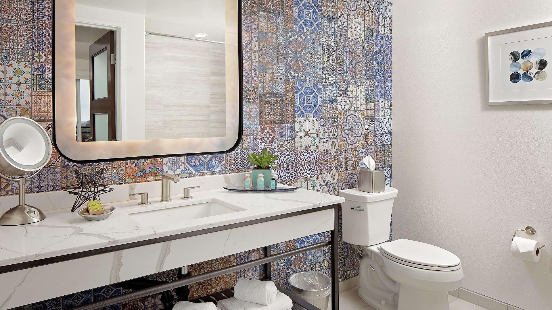 The Cassara Carlsbad, Tapestry Collection By Hilton