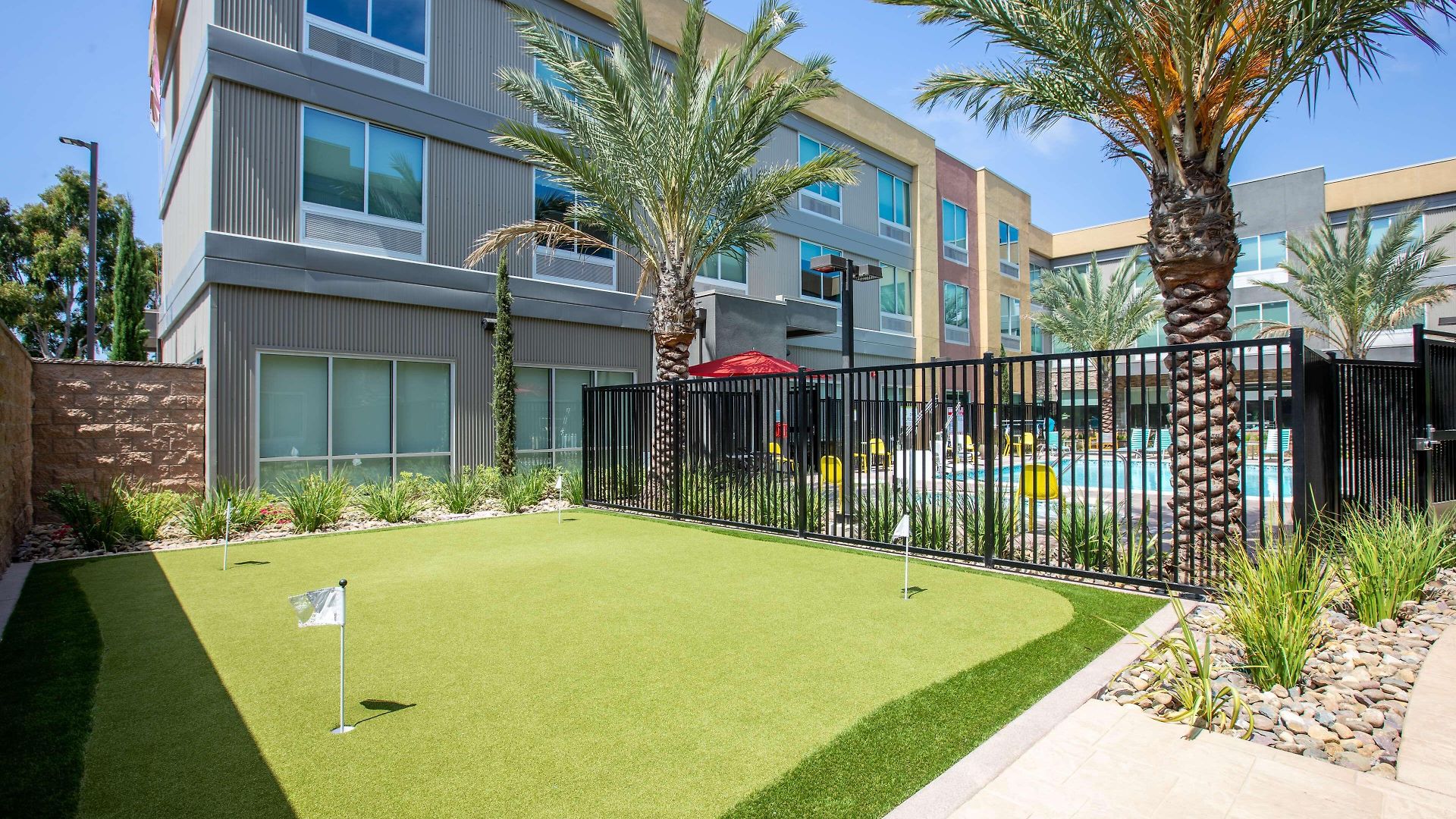 Hotel Home2 By Hilton Carlsbad, Ca 3*