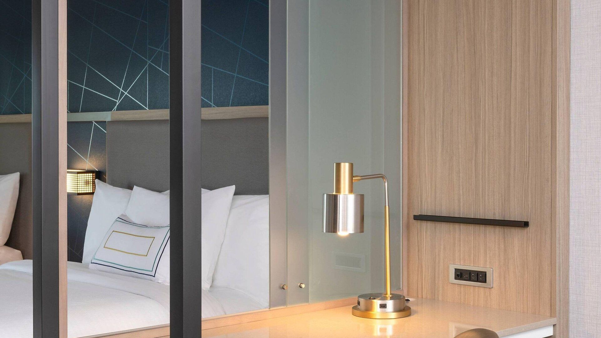 Springhill By Marriott San Diego Hotel 3*