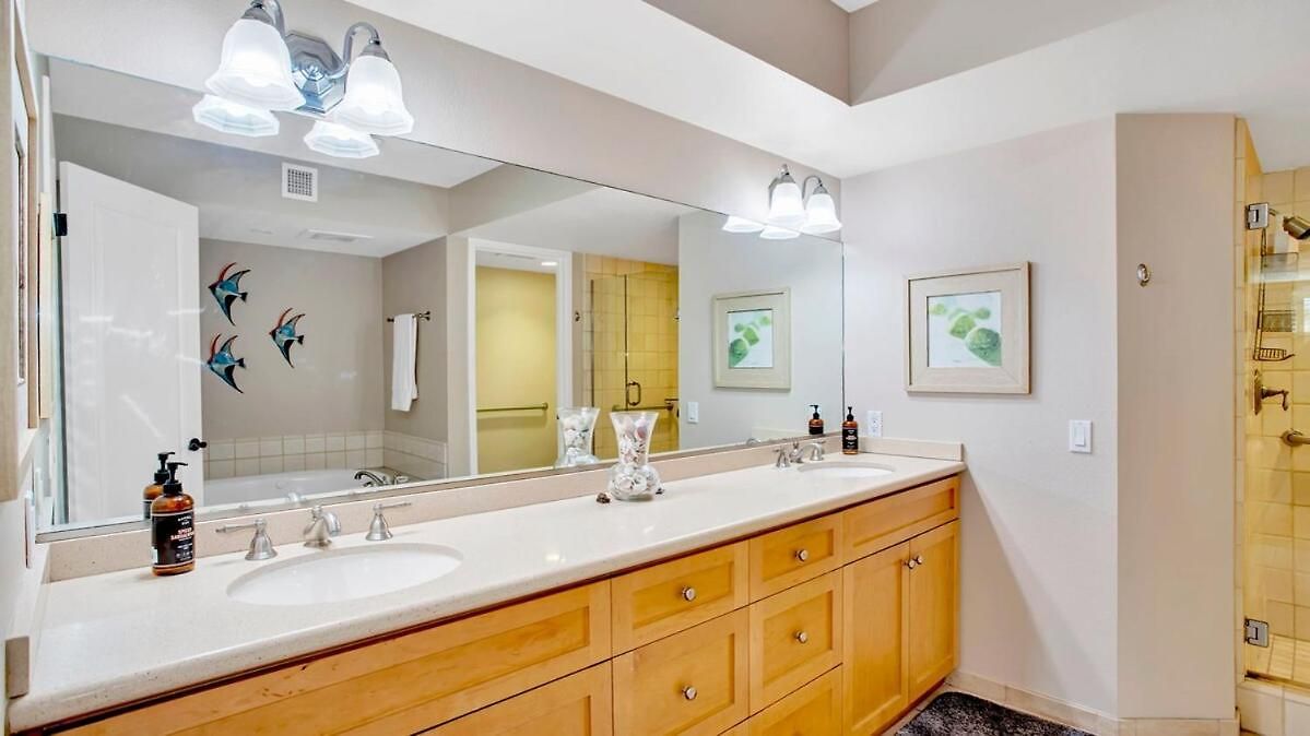 Apartment - Walk - Village - Pool - - Gym - Carlsbad