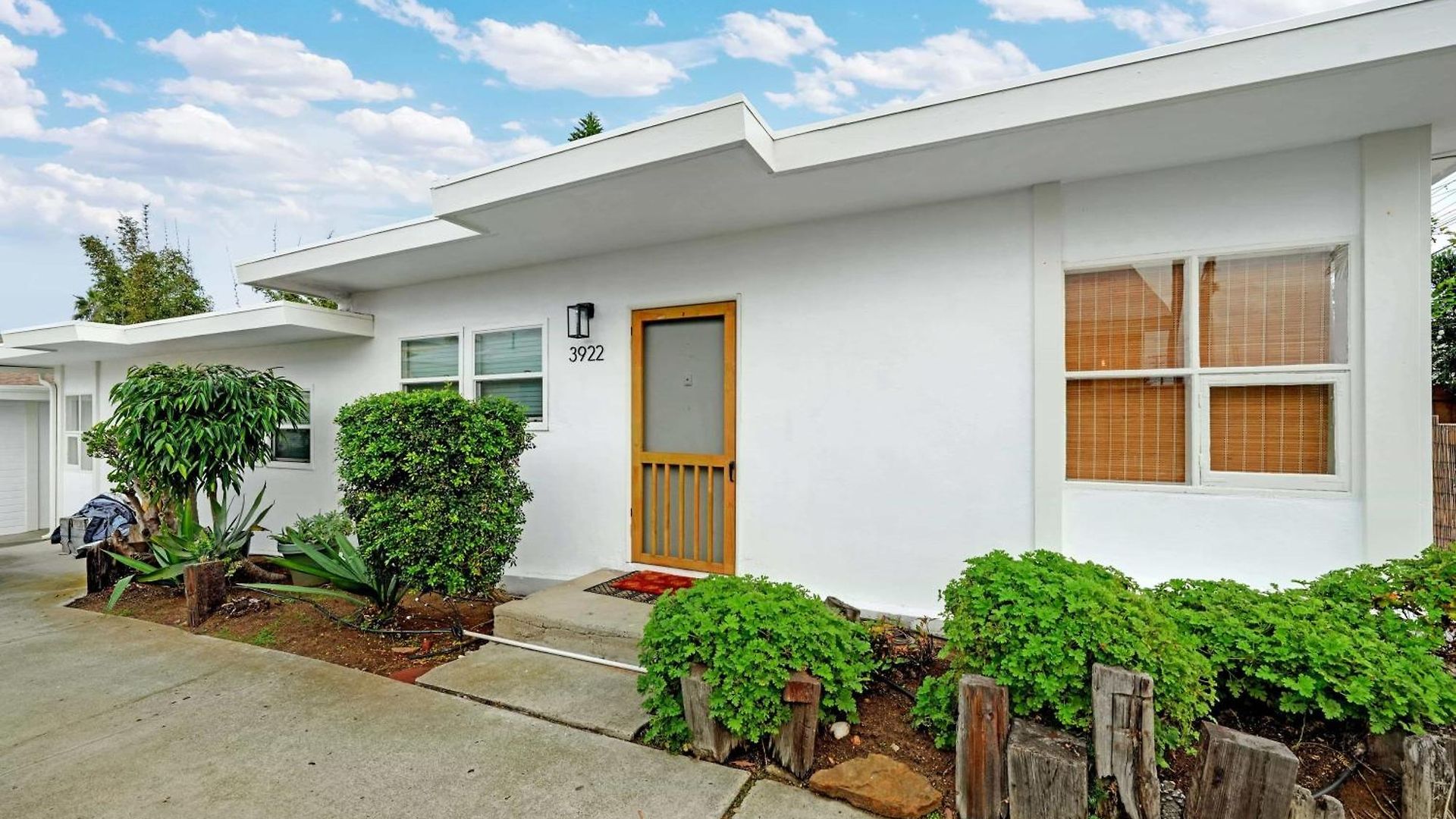Carlsbad Beach Bungalow Holiday home