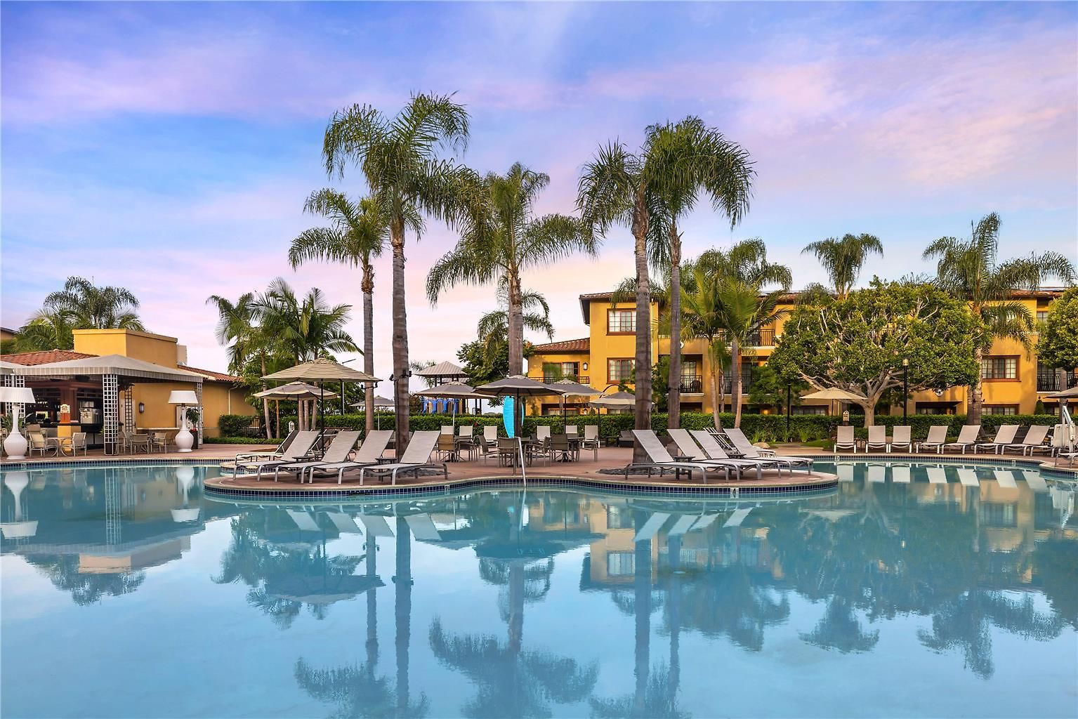 Marbrisa Resort 3*