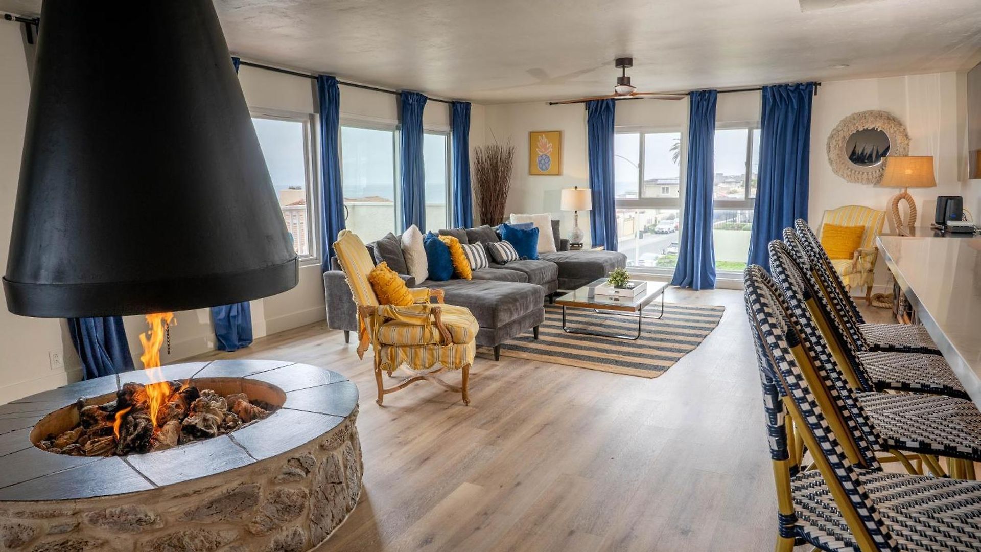 Beachwalk 4*