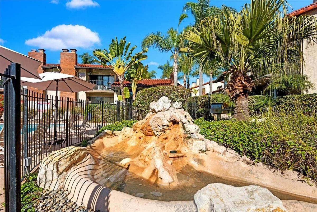 Hideway Pool * Carlsbad