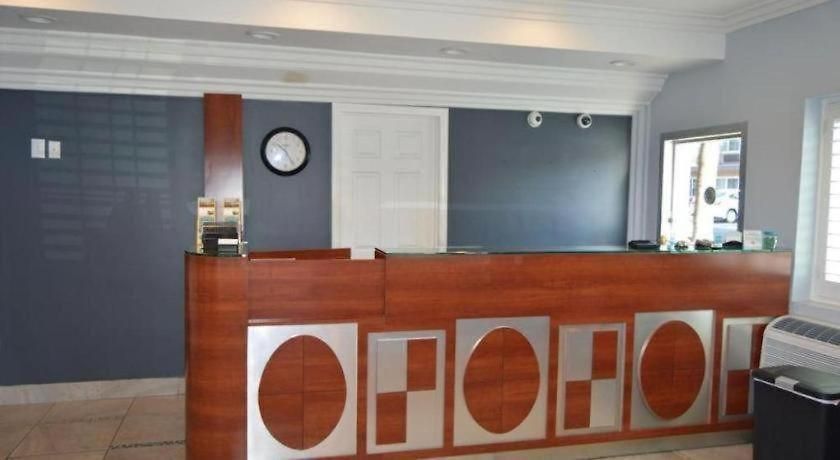 Rodeway Hotel