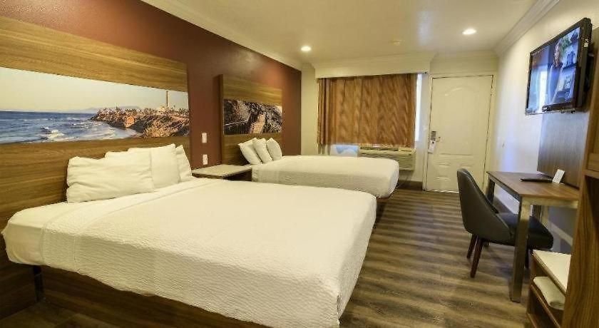 Rodeway Hotel