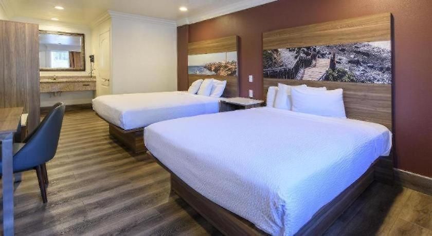 Hotel Rodeway 3*