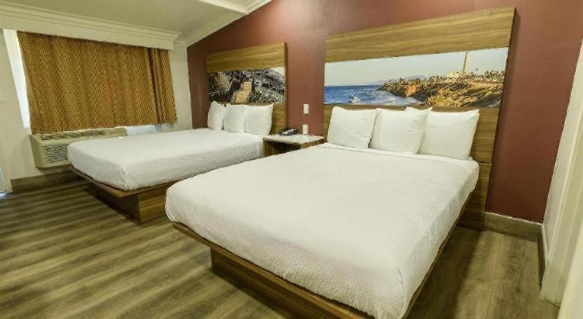 Rodeway 3*