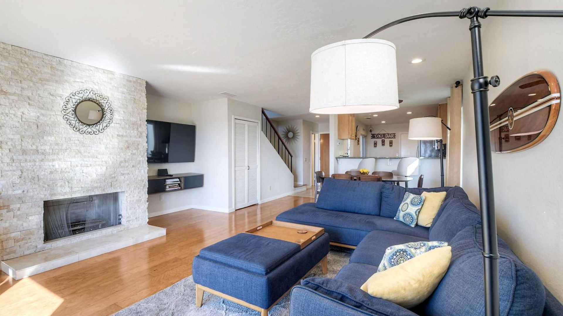 Holiday home Luxury Coastal Escape | Sleeps 4 | Ocean Views + Amenities *