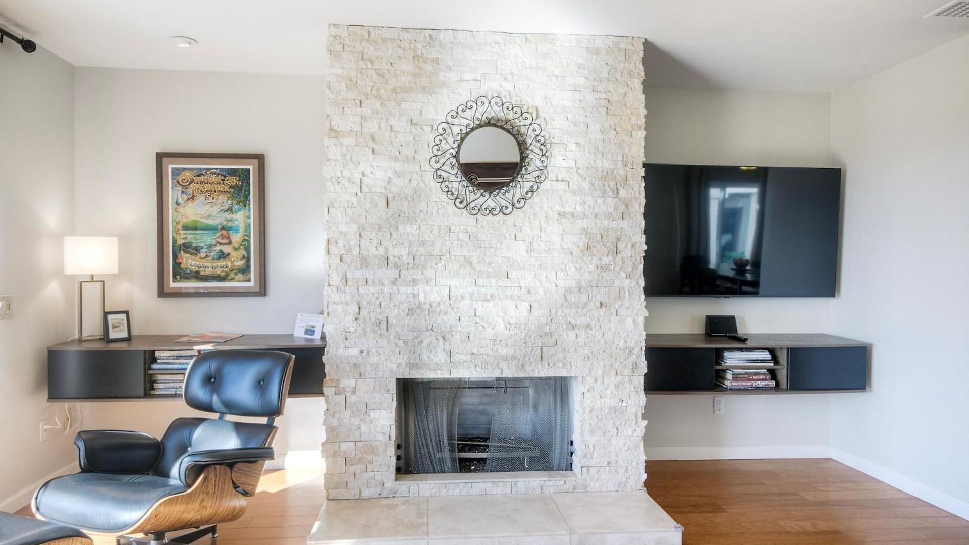 Luxury Coastal Escape | Sleeps 4 | Ocean Views + Amenities