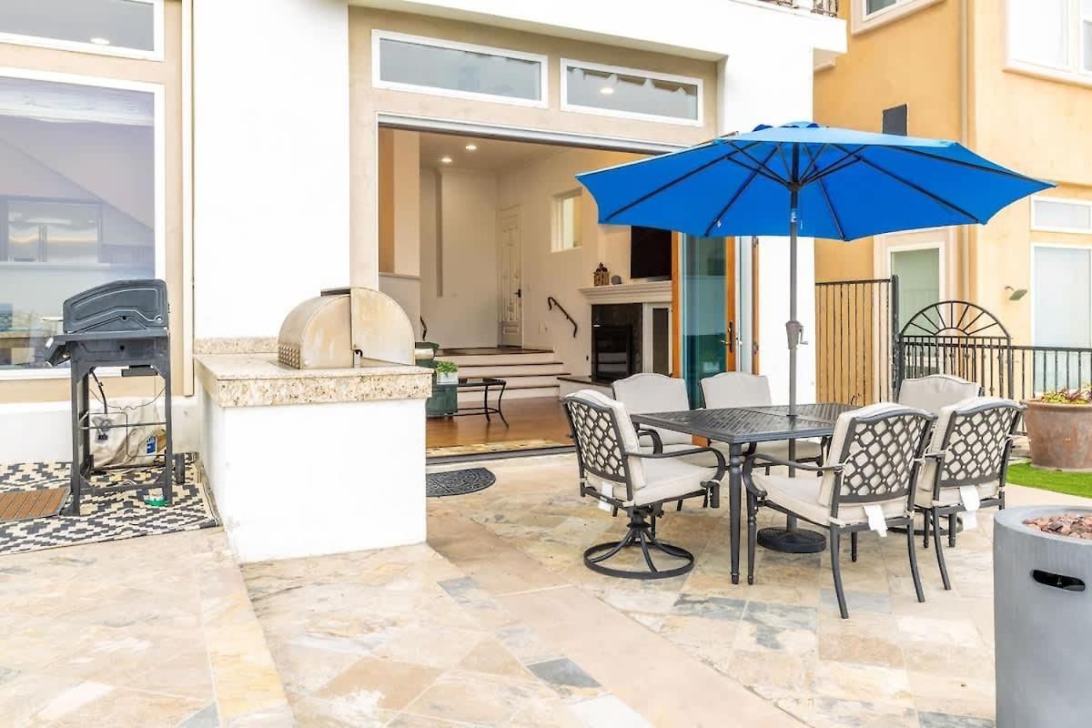 Ocean View 4 Bedroom *