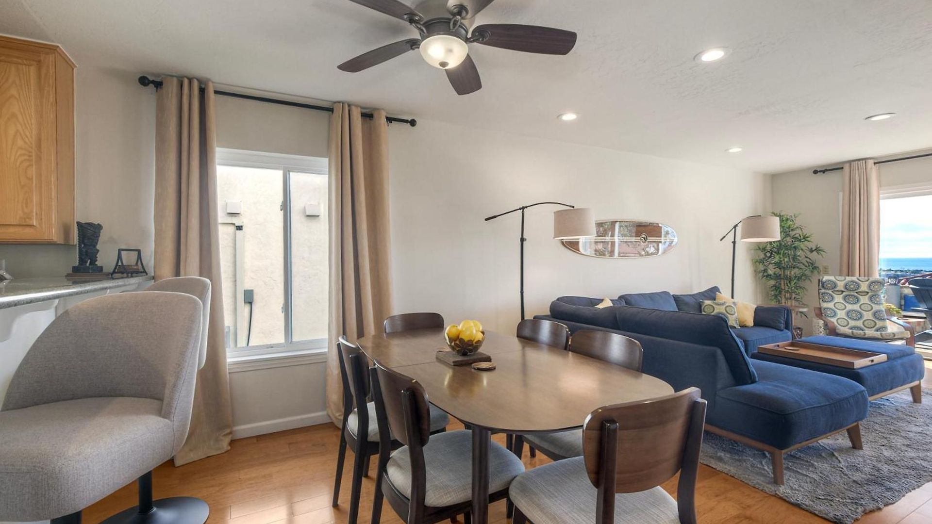 Holiday home Luxury Coastal Escape | Sleeps 4 | Ocean Views + Amenities *