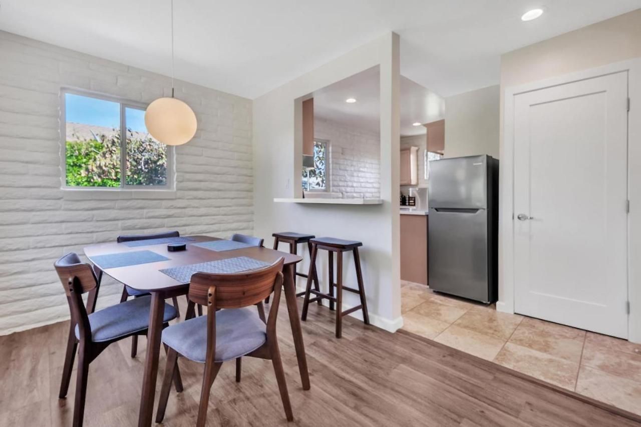 Comfortable 2br Walk To Carlsbad