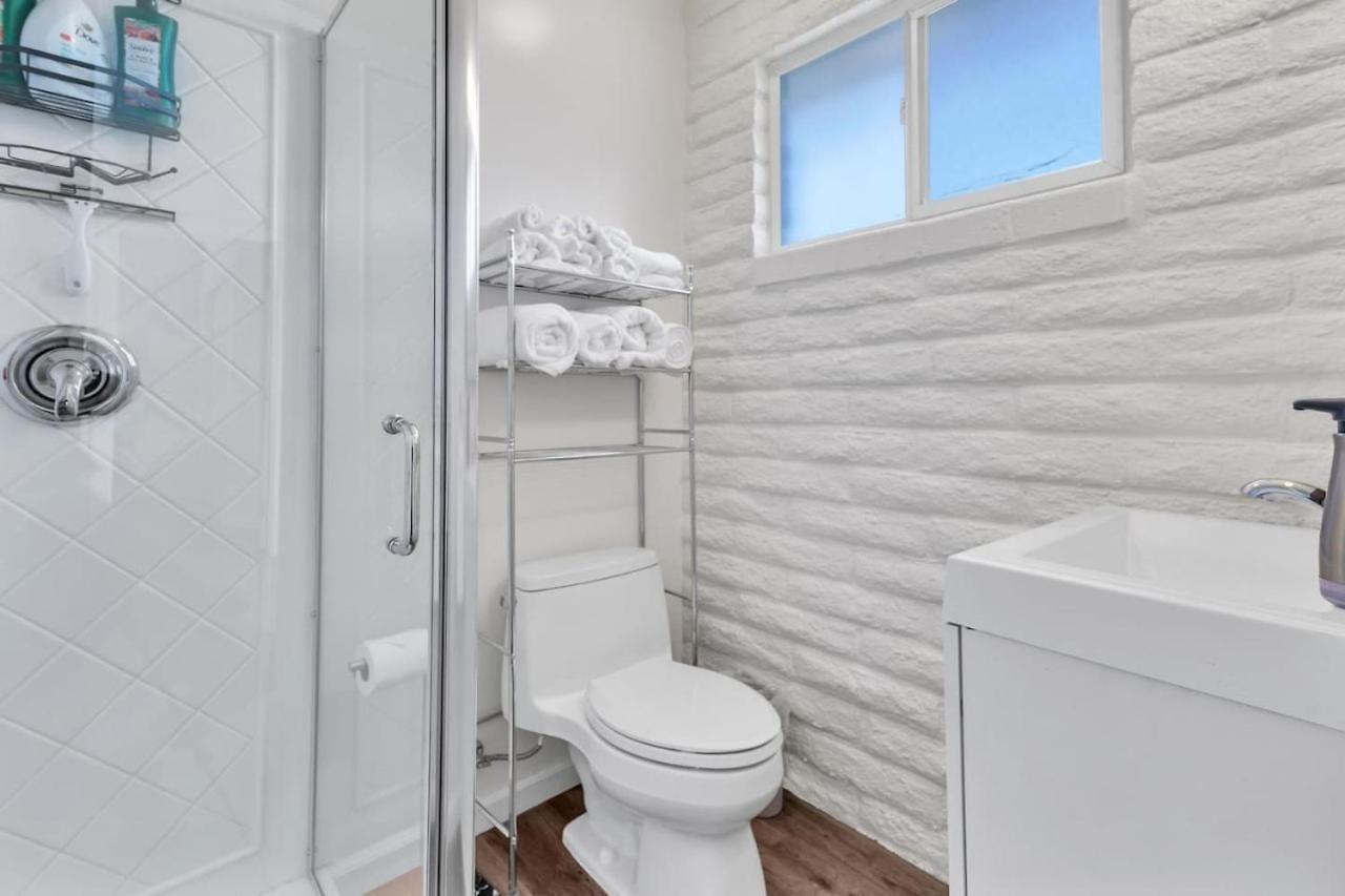 Holiday home Comfortable 2br Walk To *