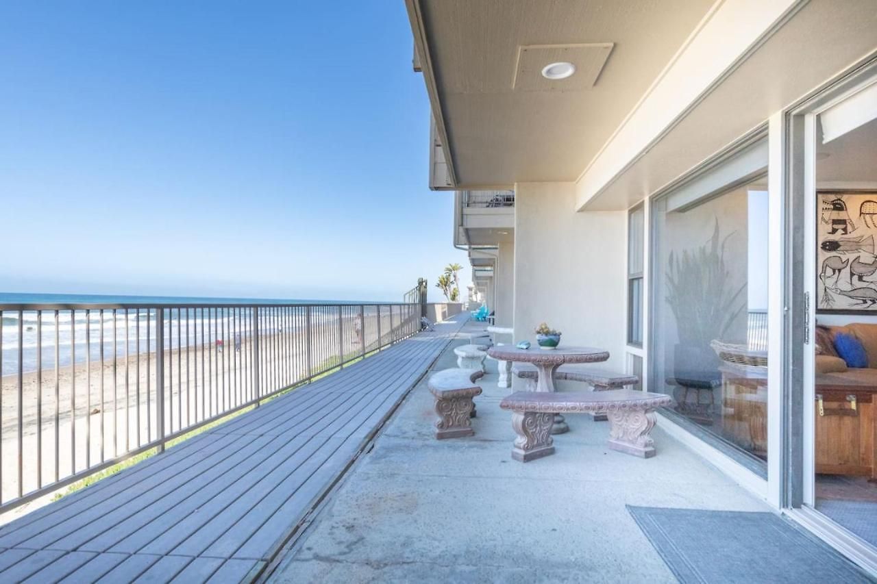 Oceanfront On Sand, Walk To Village * Carlsbad