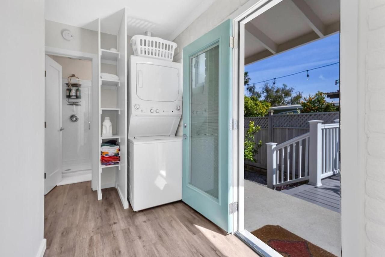 Comfortable 2br Walk To Holiday home