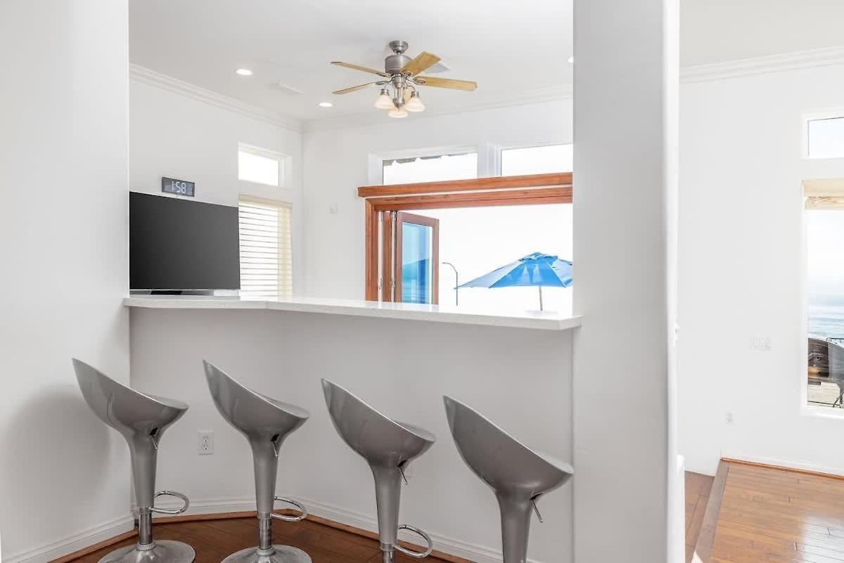 Ocean View 4 Bedroom Holiday home *