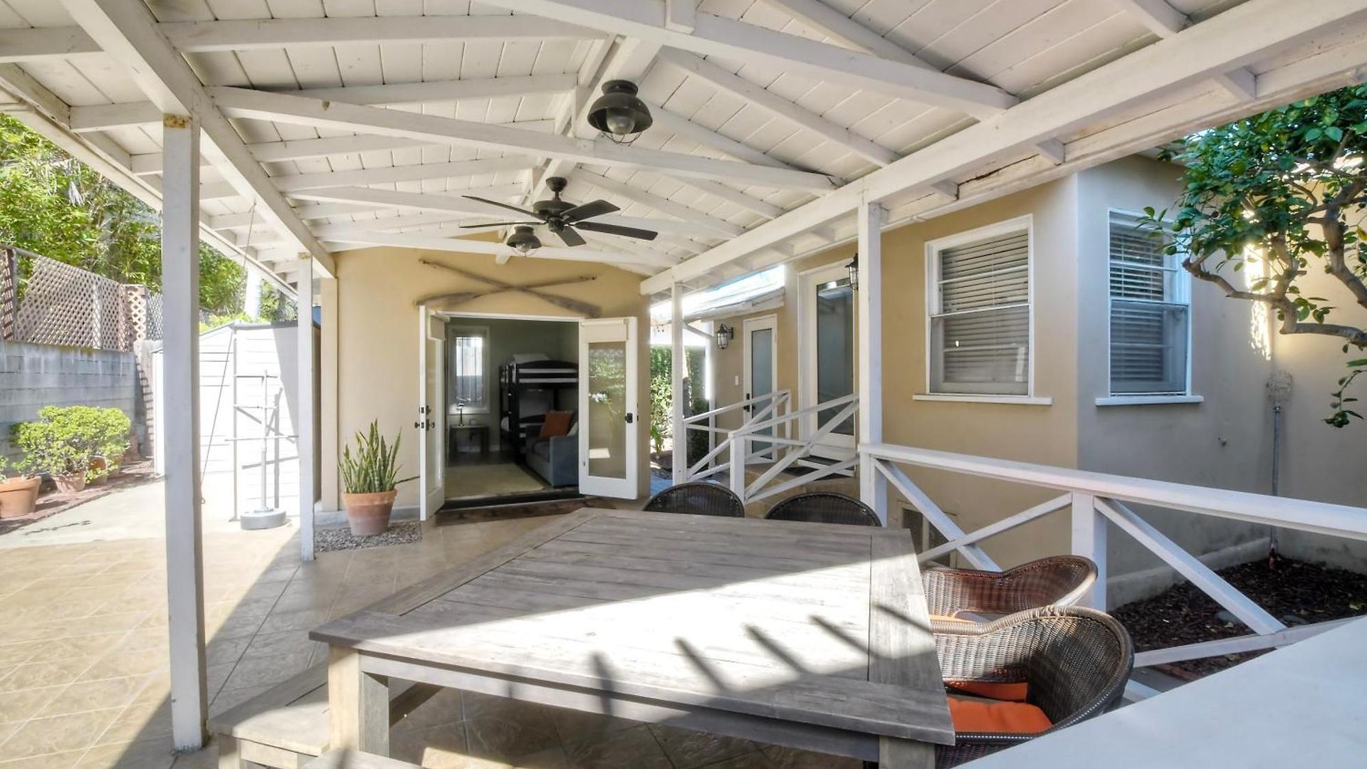 Coastal Steps From The | Walk To Village, Dog-friendly * Carlsbad