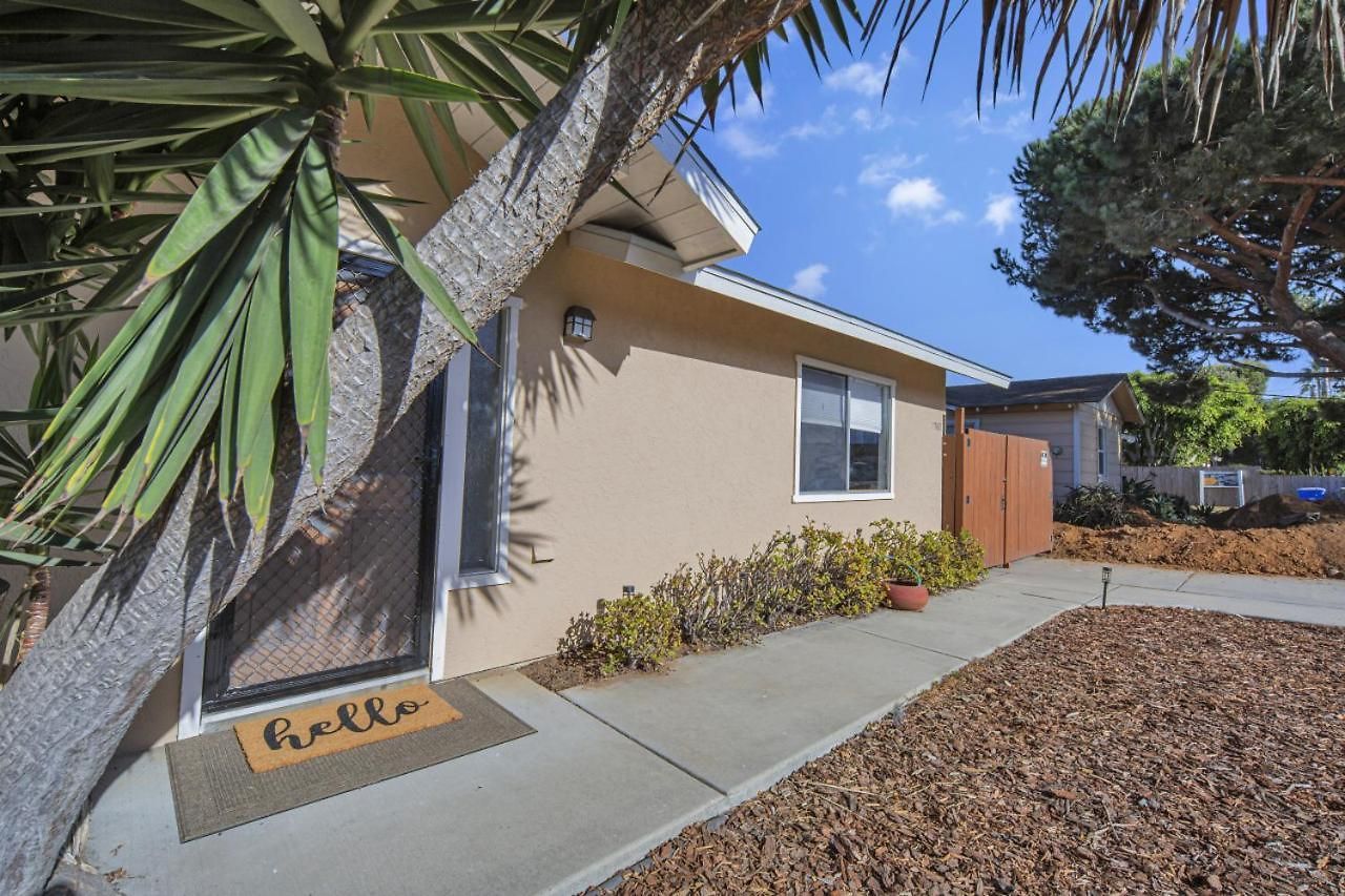 2 Blocks To Beach, Firepit, Sandbox, Bbq, Work Holiday home Carlsbad