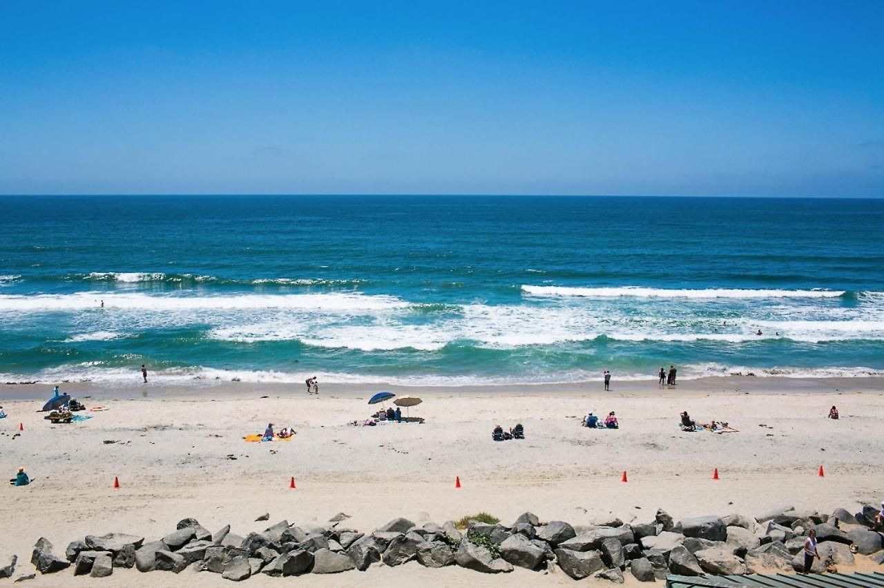 2 Blocks To Beach, Firepit, Sandbox, Bbq, Work Holiday home