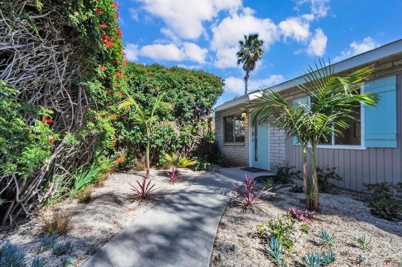 Comfortable 2br Walk To * Carlsbad