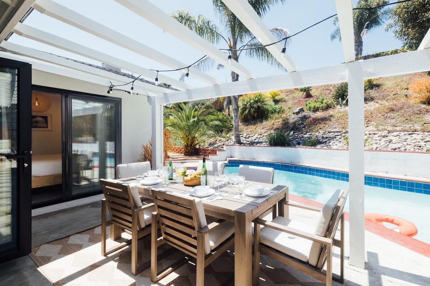Palm Grove Luxe King, Wet & Chefs Kitchen Holiday home