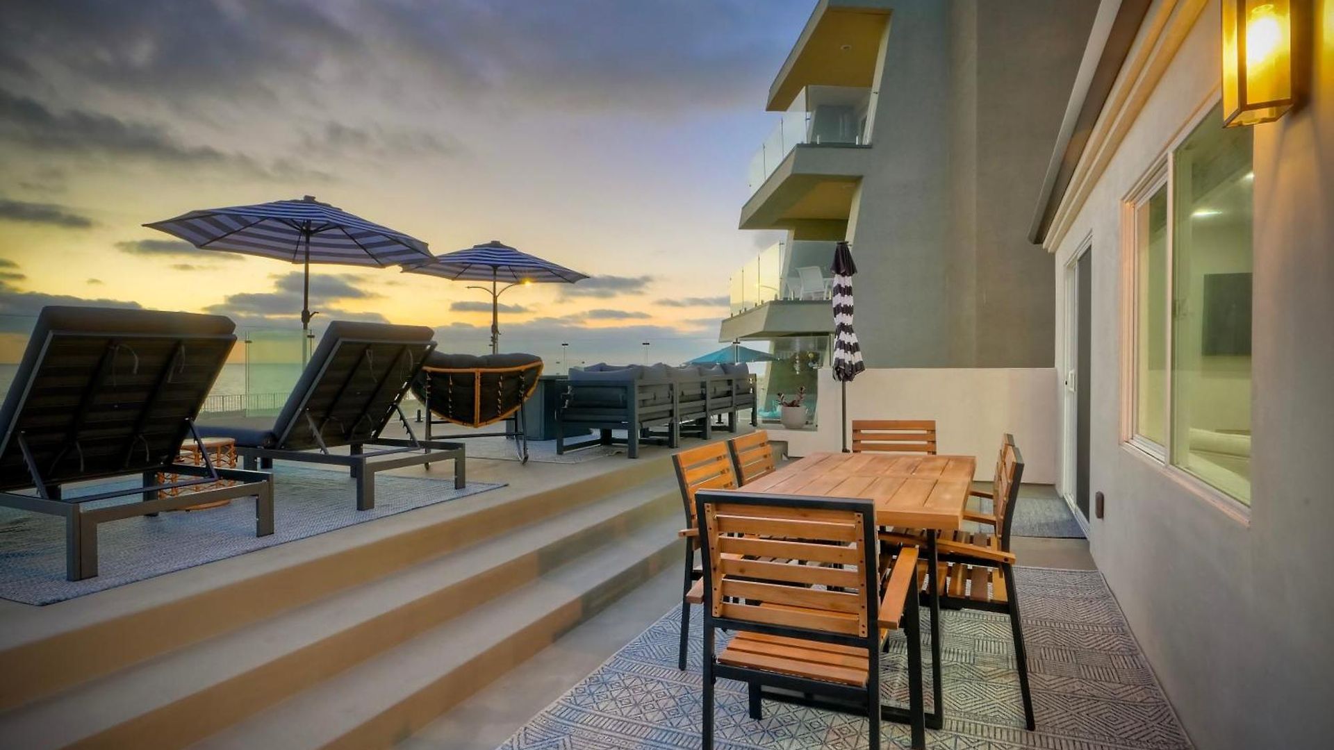 Sycamore Haus Estate - Rent 3 Ocean-view Luxury Steps From State * Carlsbad