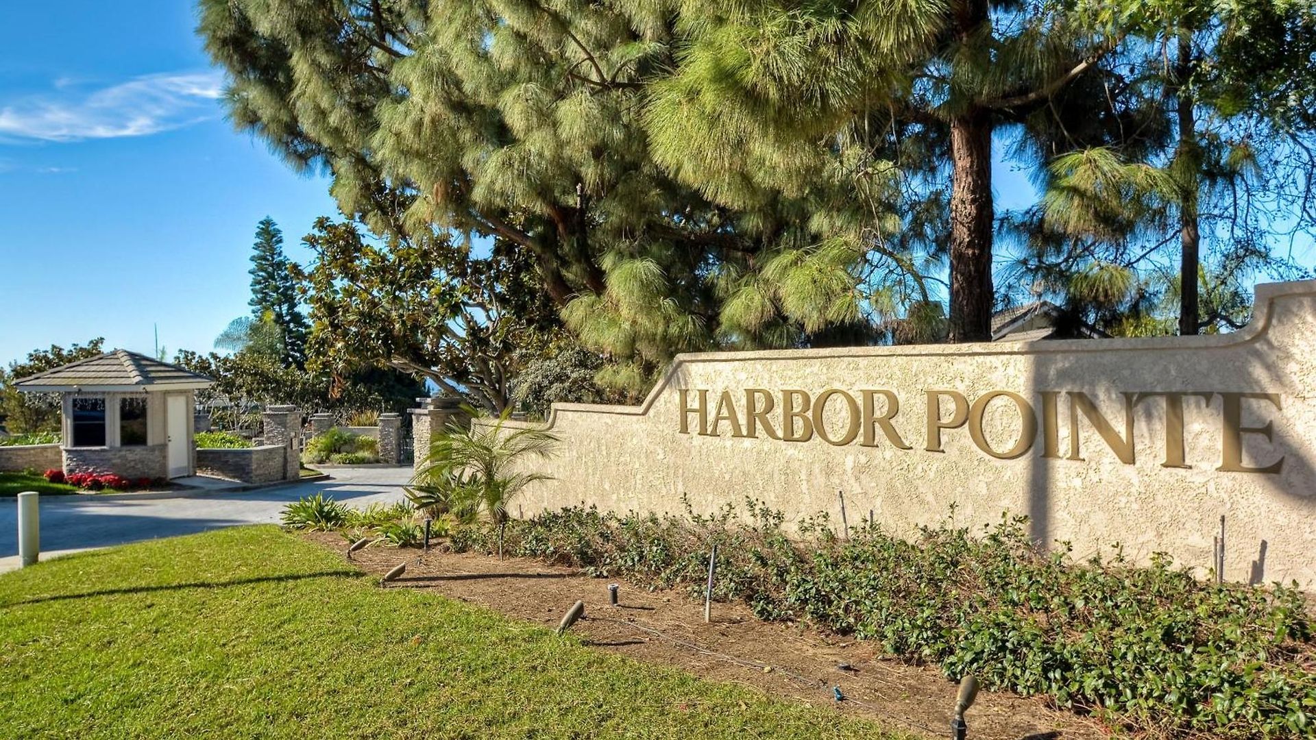 Coastal — Private Patio + Gated Pool & In Minutes To The Beach! * Carlsbad