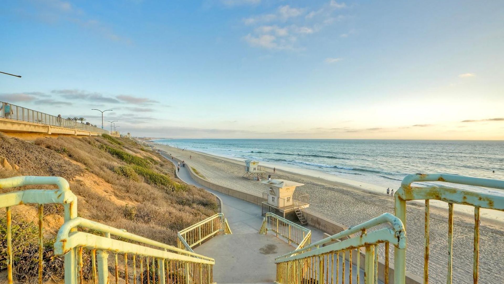 Sycamore Haus Estate - Rent 3 Ocean-view Luxury Steps From State Holiday home *