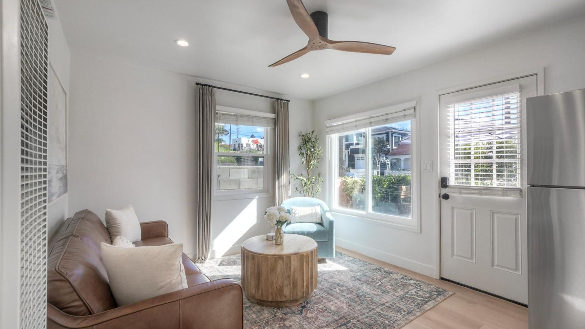 Sycamore Haus Estate - Rent 3 Ocean-view Luxury Steps From State Carlsbad