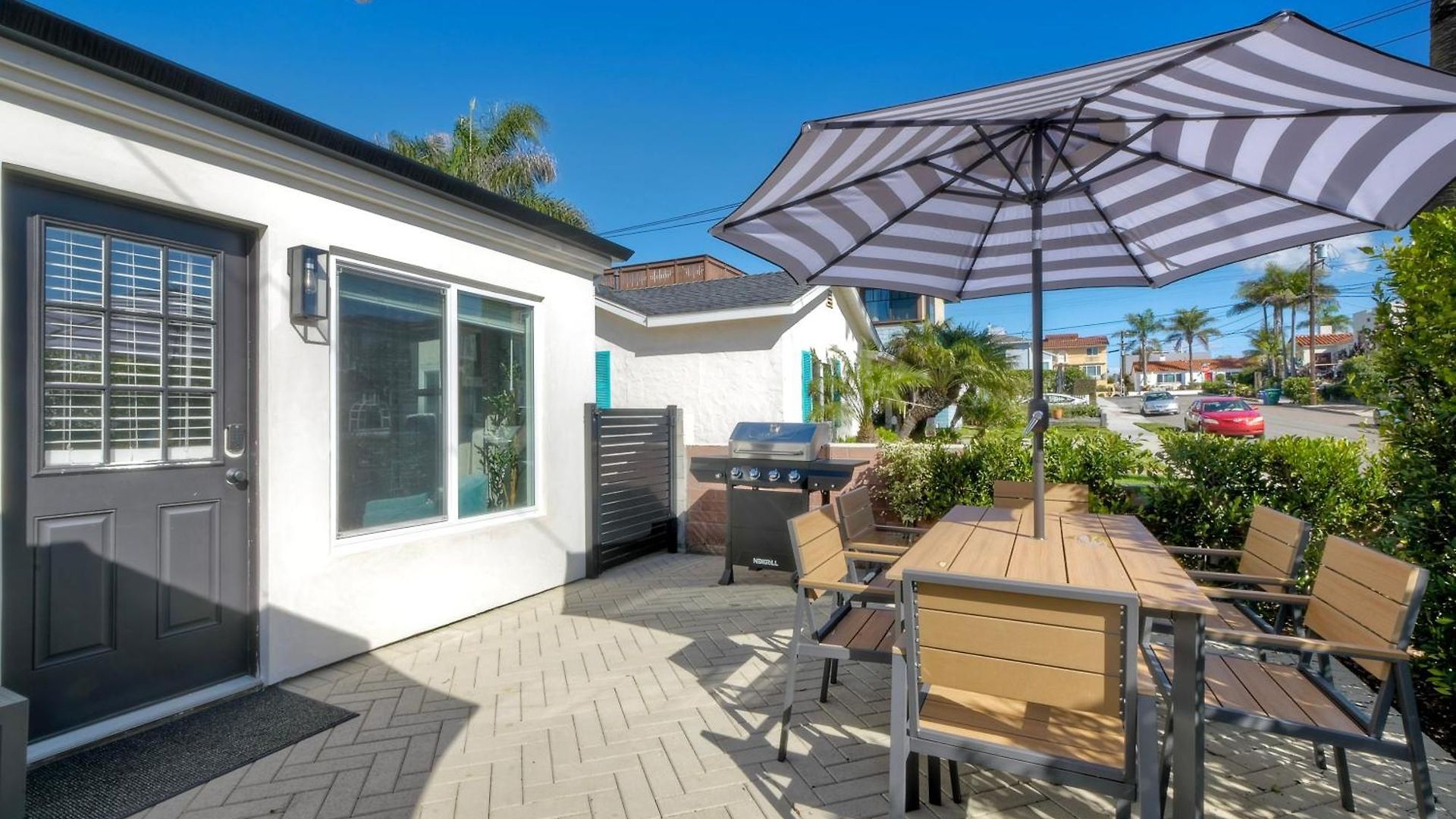 Sycamore Haus Estate - Rent 3 Ocean-view Luxury Steps From State