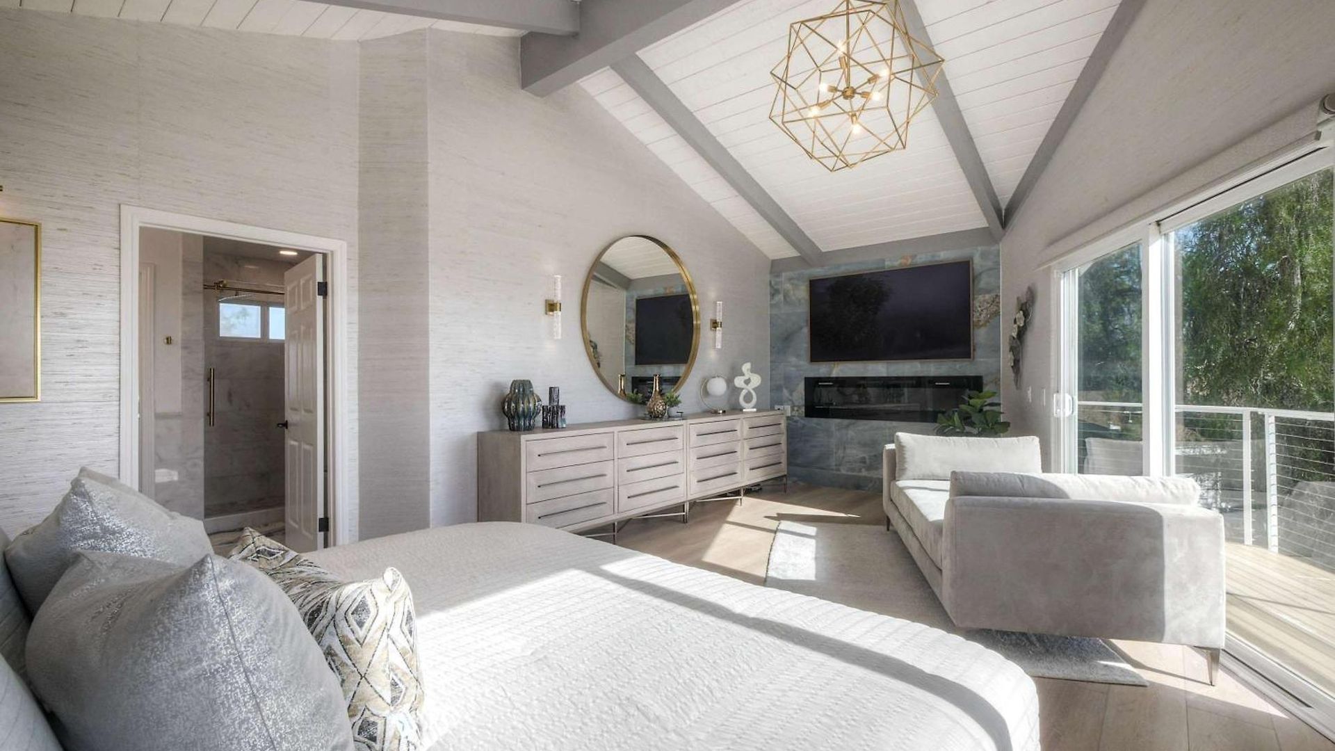 Holiday home Aqua Vista For 10 *