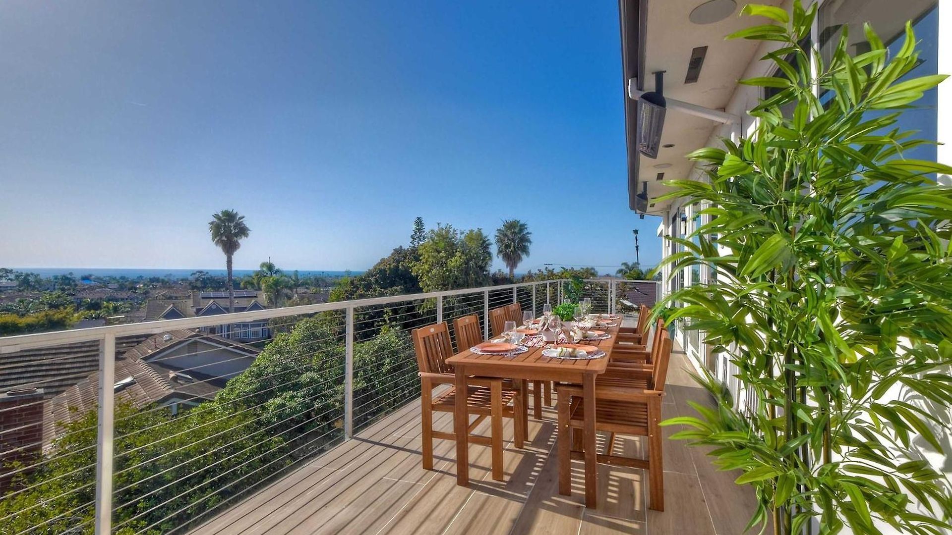 Aqua Vista For 10 *