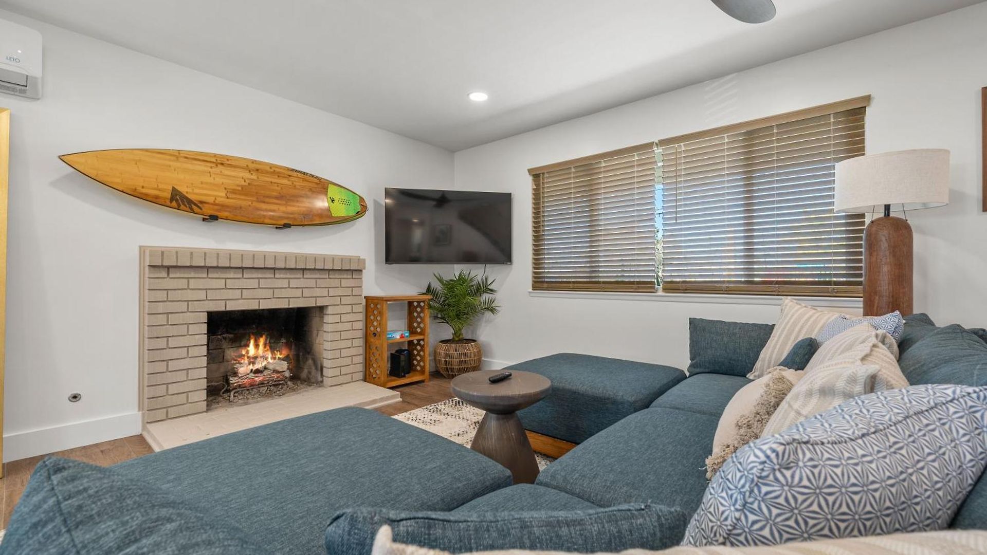 Casa Sol - 4 Bed, Sleeps 8, Bike To Lagoon And * Carlsbad