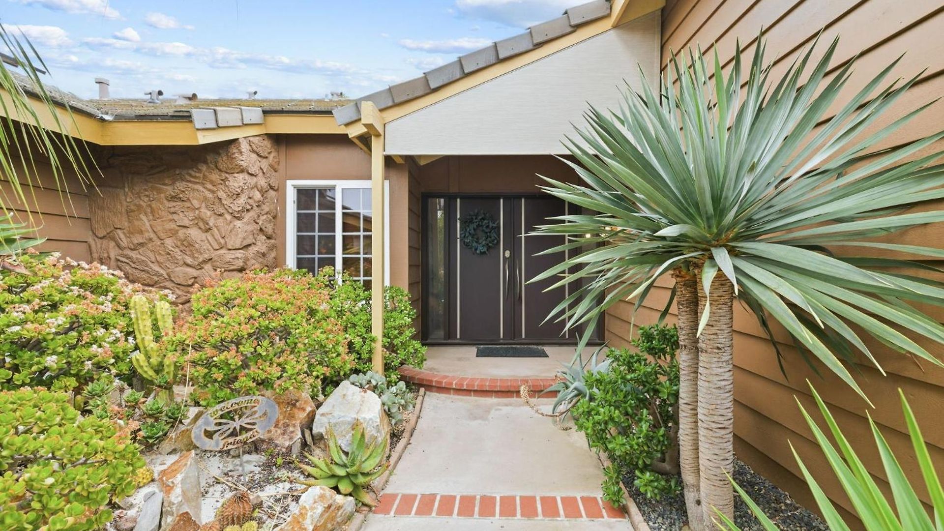 Holiday home Pool Retreat With Hot Tub And Patio *