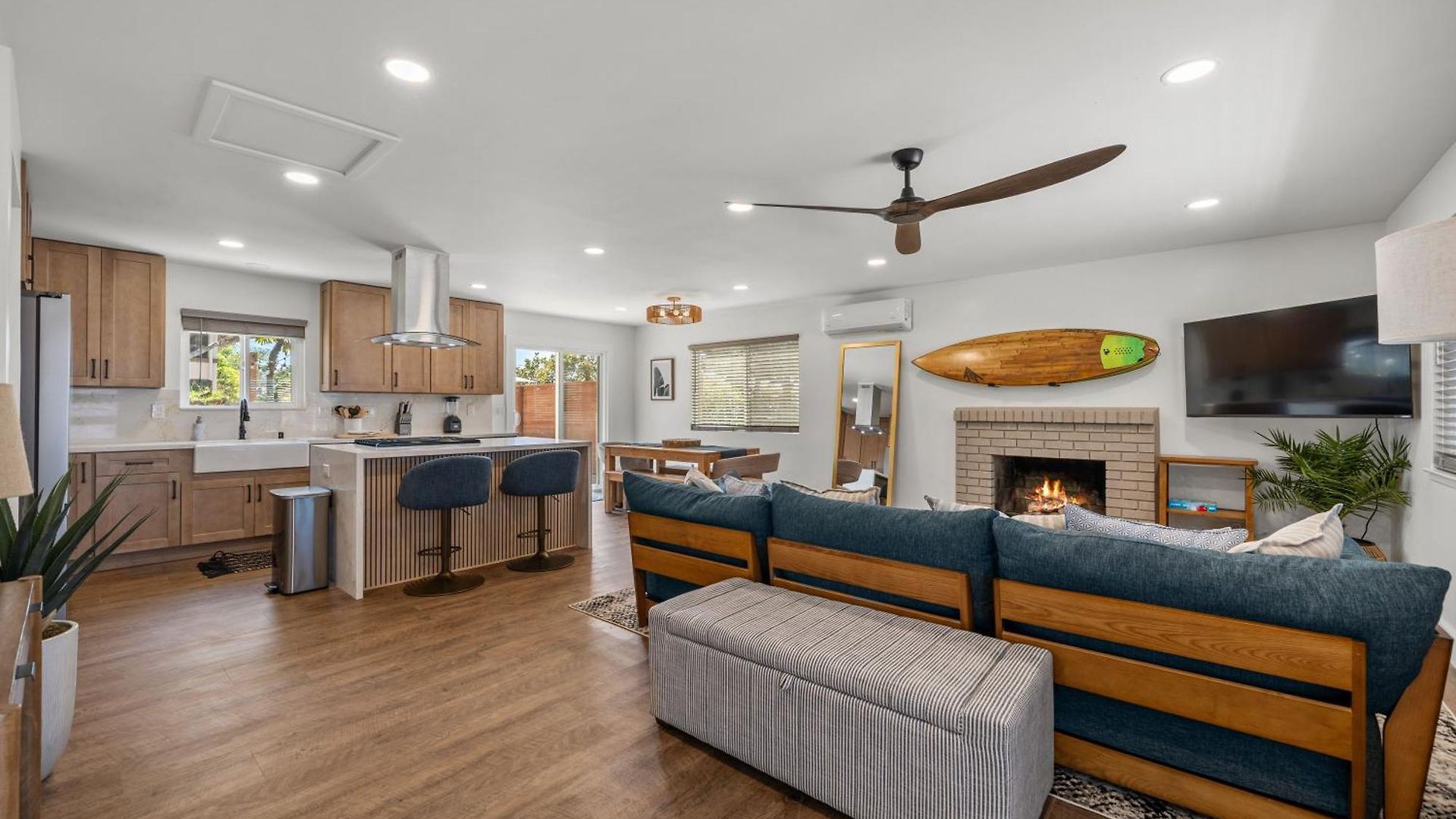 Casa Sol - 4 Bed, Sleeps 8, Bike To Lagoon And * Carlsbad