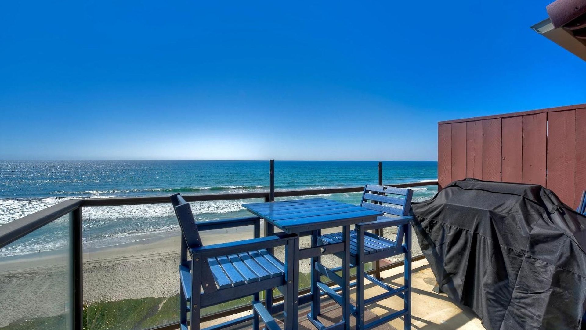 Oceanfront Condo, Private Balcony, Access, Sunset Views *