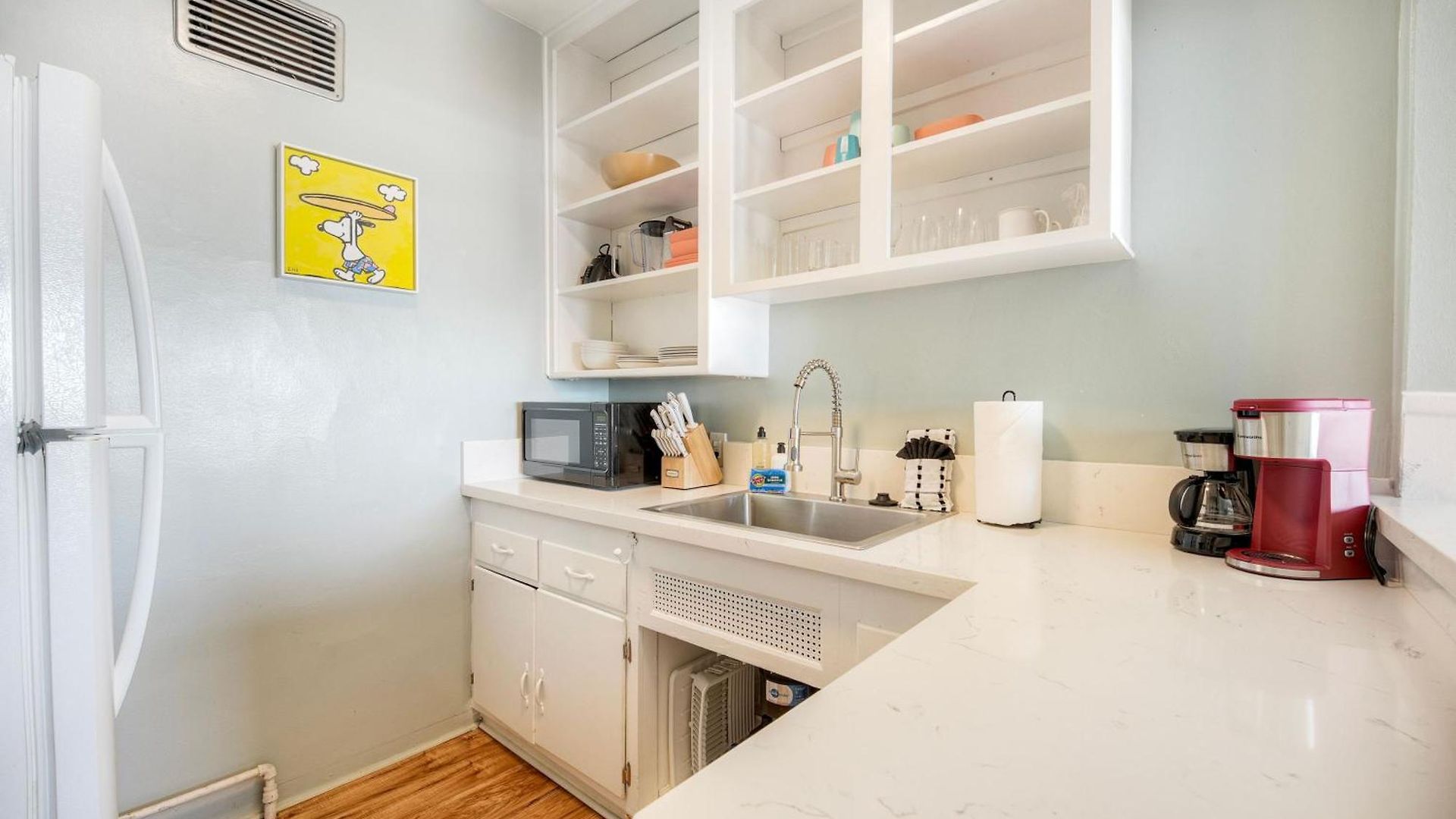Oceanfront Condo, Private Patio, Access, Sunset Views Apartment *